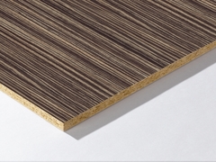 Tablero de madera recubierto de melamina.
