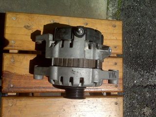 Alternador eléctrico.