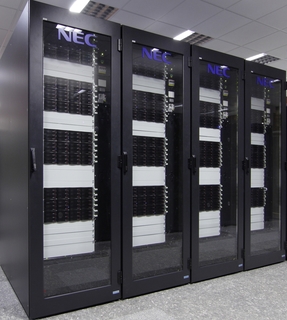 _images/informatica-cluster-nec-tb.jpg