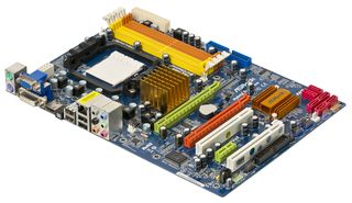 _images/informatica-placa-base-02-tb.jpg