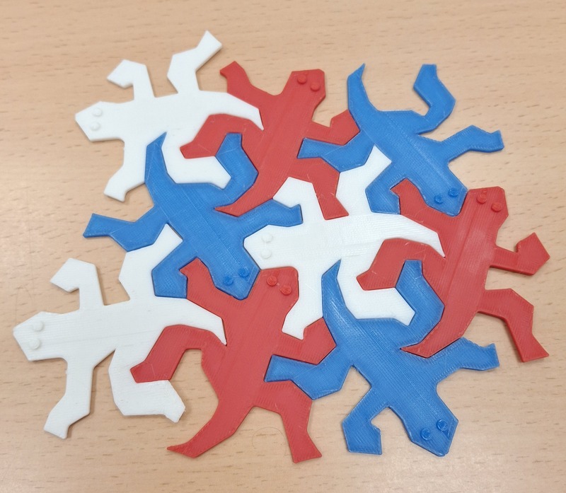 Teselado de salamandras impreso en 3D.