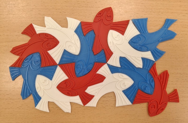 Teselado de peces curvos impreso en 3D.